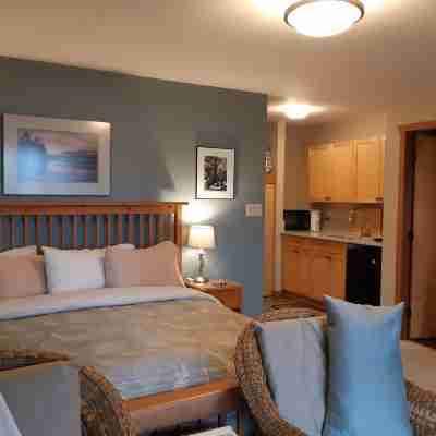Reef Point Oceanfront Bed and Breakfast Rooms