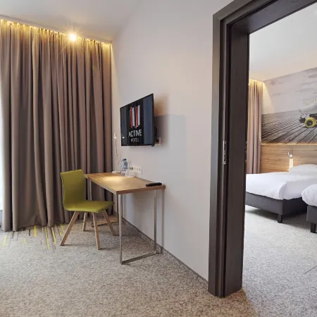 Active Hotel
