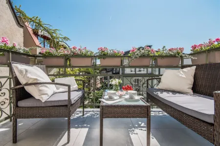 Molo Residence Apartments