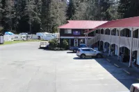 Pioneer Inn by the River - Parkering