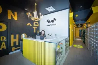 Panda Pod Hotel Các khách sạn ở Richmond