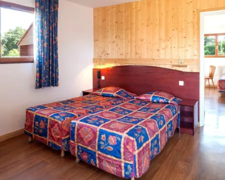 Le Chalet de la Foret Hôtel 3 étoiles et Restaurant Hotels in Vierzon