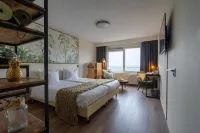 Skotel the Hague, Hotelschool the Hague