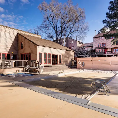 2 Mi to Dtwn Durango: Family Resort Retreat!