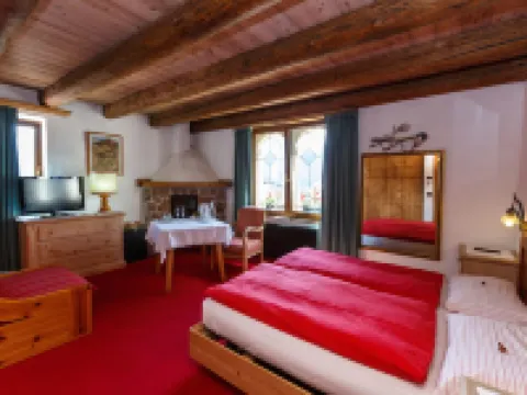 Historic Hotel Ristorante la Stua Hotels in Cavalese
