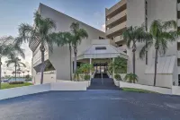 Gulf-View Hudson Condo in Waterfront Resort! - Pools