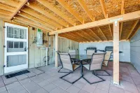 8 Mi to Hiking: Home w/ Patio in Dtwn Pioche - 홈스테이