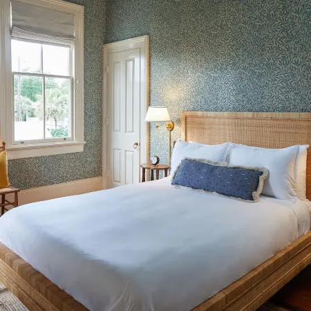 Post House Inn
