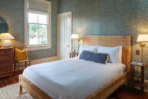 Post House Inn Hotels in Mount Pleasant