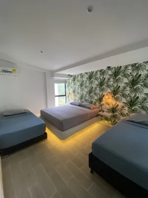 Hotel 14-04 Hotels in 