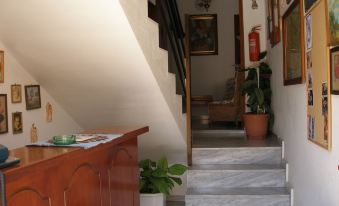 Georgia Old Town Apartments