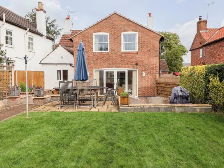 Tivoli Отели в г. Оллертон