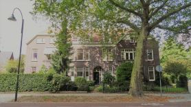 Boutiquehotel Sycamore - Protected City View - 950m to Central Station