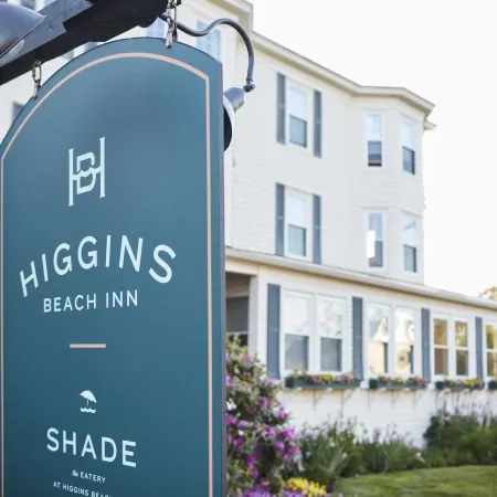 Higgins Beach Inn