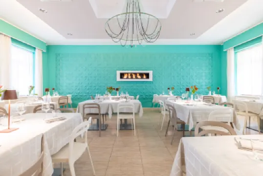 GG8酒店和套房SPA