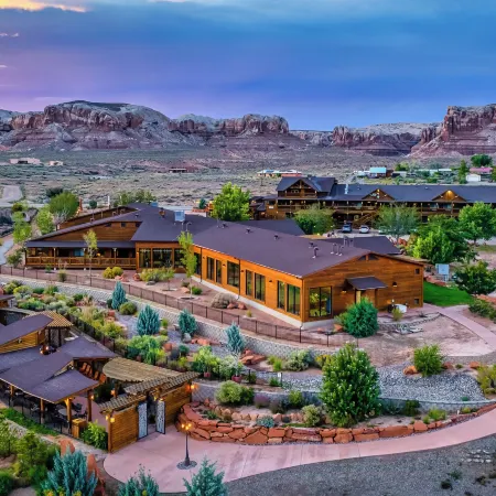 Desert Rose Resort & Cabins