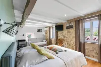 Logis Hôtel la Ferme de Flaran Hotels in Condom