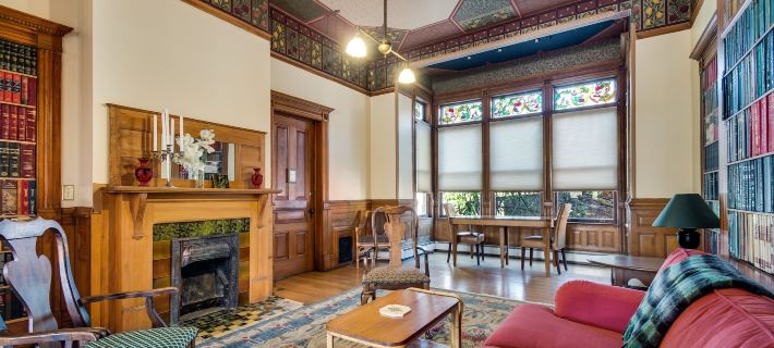 Lumber Baron Inn Hotels in Denver