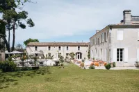 Le Château Réal Hotels in Gaillan-en-Medoc