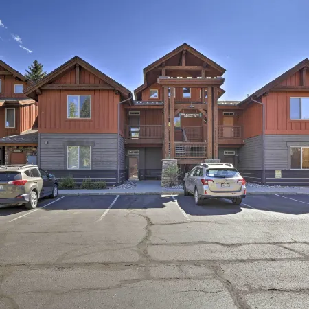 Riverfront Silverthorne Condo Near Skiing!