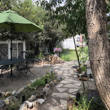 The Alma House Inn
