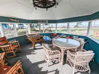 Juan de Fuca Waterfront Hotel & Cottages - familiaux