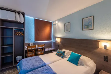 Les Orchidées , Hôtel & Restaurant Отели в г. Верден