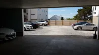 Atlantic Breeze Suites - parking