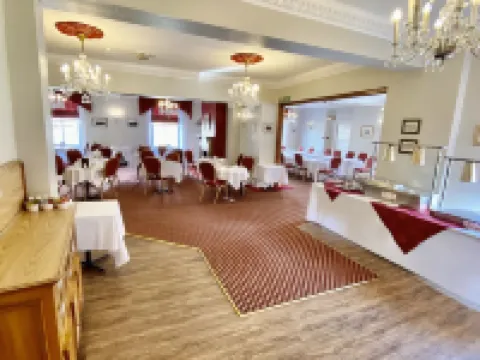 The Hand Hotel Hotels in Llangollen