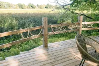 Lakecroft - balcony