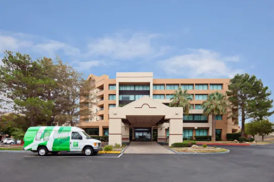 Holiday Inn PALMDALE-LANCASTER by IHG