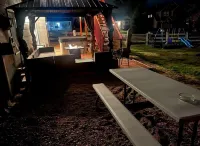 Family Time Basement Suite-Beauty Parlor, Play Room, Hot Tub, Yard, Fire Pit Hotels in Monument