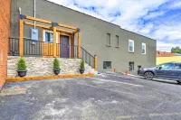 Wytheville Apartment Walk to Local Breweries