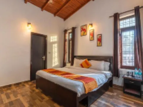 เฮชอาร์ อัพวาน อินน์ โรงแรมในไนนิตาล