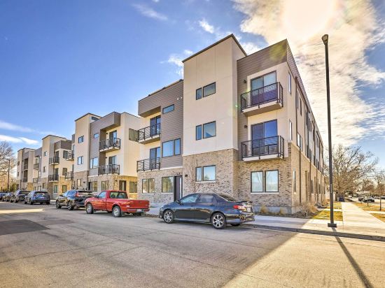 Boise Townhome w/ Rooftop Deck, 2 Mi to Downtown!