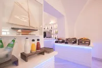 مارينا هوتل تشارمينج رومز فنادق في سافونا