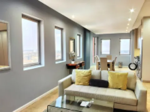 4 on Pritchard Luxury Suites Hotels in der Nähe von Vorort Braamfontein
