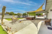 By Joshua TreeSerenity on Sage' Home w/ Hot Tub - Parkplatz