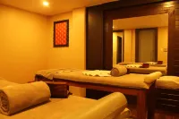 Hotel Surya, Kaiser Palace - spa