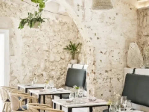 サンタ ポンサ - フォンテニーユ コレクション アライオルのホテル