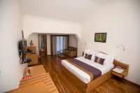 Hotel Kodai International - balcony