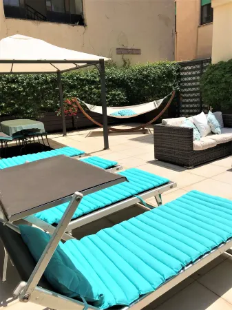 Sorrento Apartments One Отели рядом с достопримечательностью «Bastion of Parsano»