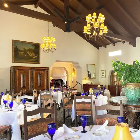 Arizona Inn Отели в г. Таксон