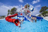 Zaton Holiday Resort - pantai
