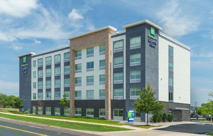Holiday Inn Express & Suites MALL OF AMERICA - MSP AIRPORT by IHG