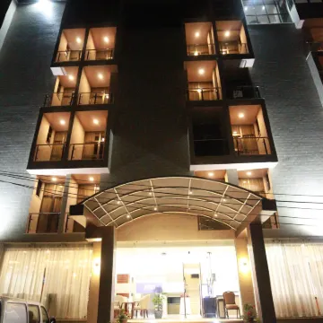 馬爾森亞的斯飯店 聖喬治大教堂附近的飯店