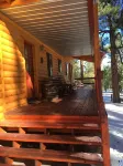 FAMILY SIZE CABIN IN THE PINES