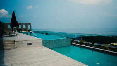 โรงแรม อาโปโลเนีย คอมเพล็กซัส โรงแรมใน