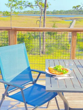 Hooked on Bayou? Waterfront! Kayaks, Fishing, Dock, Overlooking Bayou & Gulf!