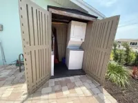 Prime Location! 5min to the Beach/Cruises